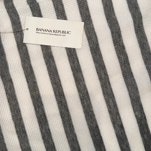 Banana Republic Men’s Pullover Long Sleeve Stripe Crewneck Gray White NWT Size M - Picture 14 of 15